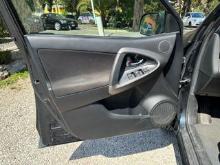 TOYOTA RAV 4 MY23 usata, con Immobilizzatore elettronico