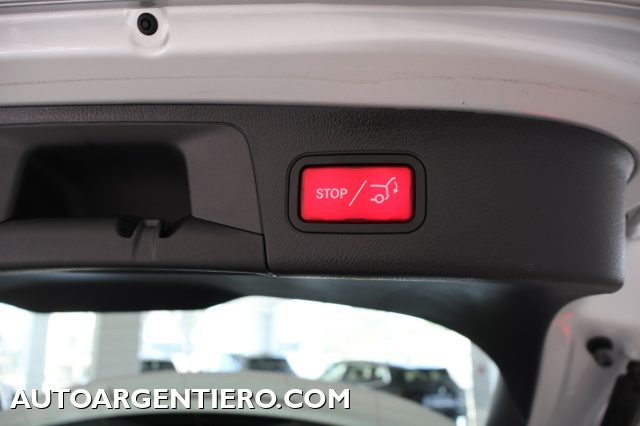 MERCEDES-BENZ GLA 200 usata, con Bluetooth