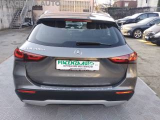 MERCEDES-BENZ GLA 200 usata, con Alzacristalli elettrici