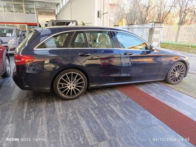 MERCEDES-BENZ C 250 usata, con Autoradio