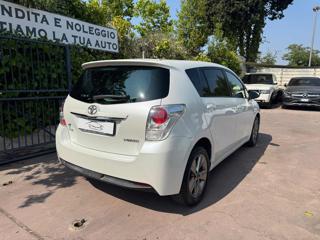 TOYOTA Verso usata, con Autoradio