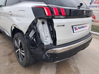 PEUGEOT 3008 usata, con Airbag