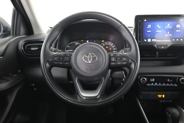 TOYOTA Yaris usata 11