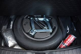 TOYOTA RAV 4 MY23 usata, con Fendinebbia