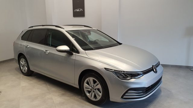 VOLKSWAGEN Golf Variant usata, con Alzacristalli elettrici