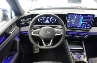 VOLKSWAGEN Tiguan usata, con Autoradio