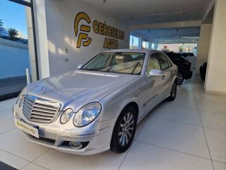 MERCEDES-BENZ E 220 usata, con Airbag laterali