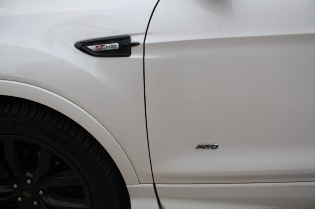 FORD Kuga usata, con Bracciolo