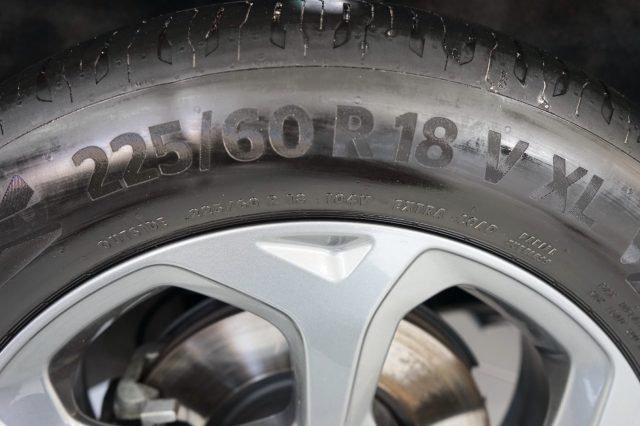 FORD Kuga usata, con Riconoscimento dei segnali stradali