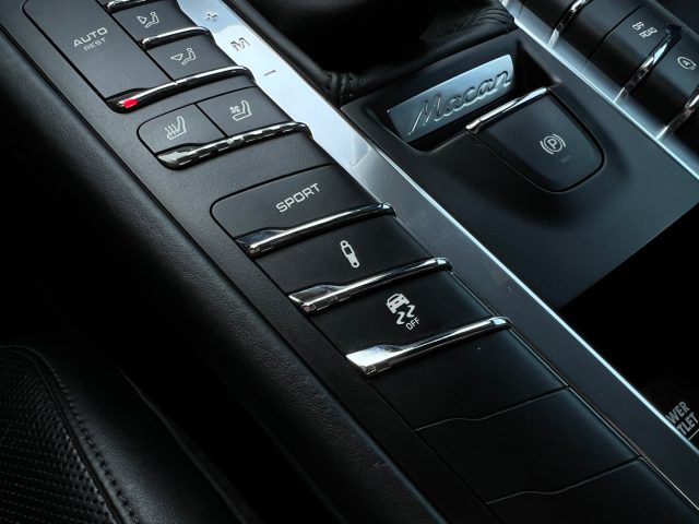 PORSCHE Macan usata, con Interni in pelle