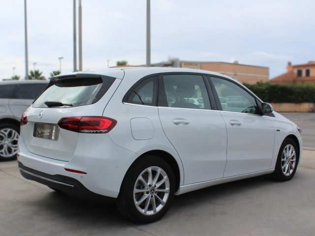 MERCEDES-BENZ B 250 usata, con Alzacristalli elettrici