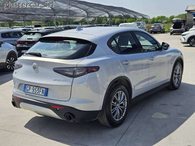 ALFA ROMEO Stelvio usata, con Chiusura centralizzata