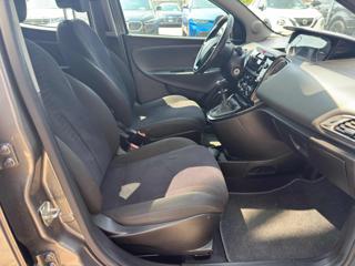 LANCIA Ypsilon usata 12