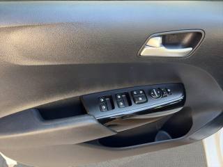 KIA Picanto usata, con Autoradio digitale
