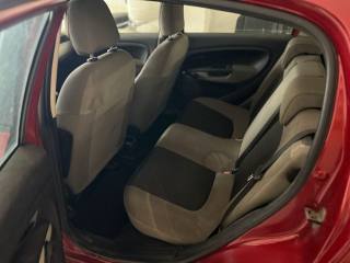 FIAT Grande Punto usata 8