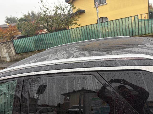 PEUGEOT 3008 usata, con Fari Xenon