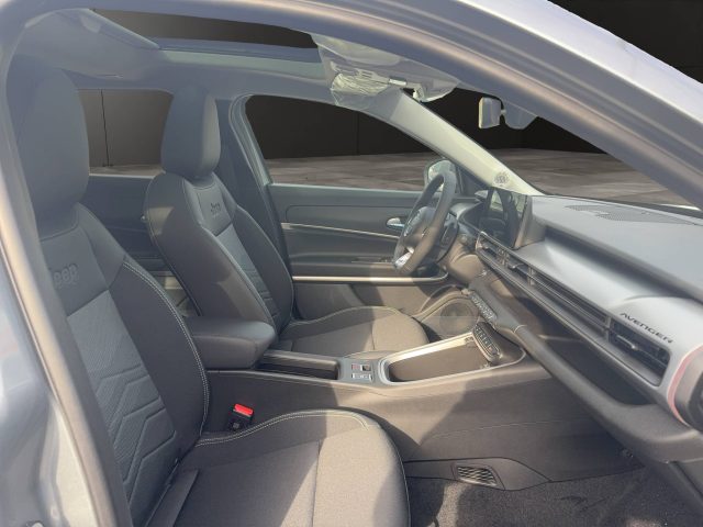 JEEP Avenger usata, con Servosterzo