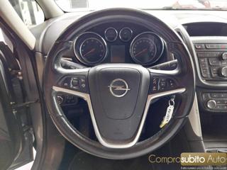 OPEL Zafira Tourer usata, con Airbag testa