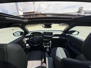 PEUGEOT 2008 usata, con Sensore di luce