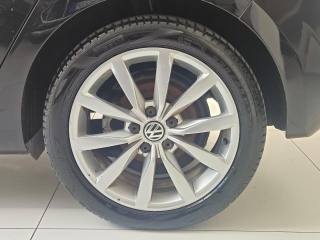 VOLKSWAGEN Golf usata, con Chiusura centralizzata