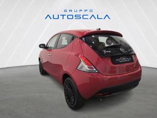 LANCIA Ypsilon usata, con Airbag