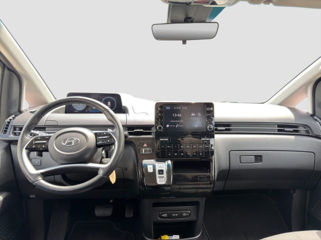 HYUNDAI Staria usata 12