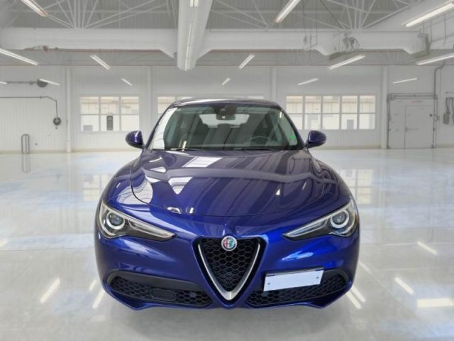 ALFA ROMEO Stelvio usata, con Alzacristalli elettrici