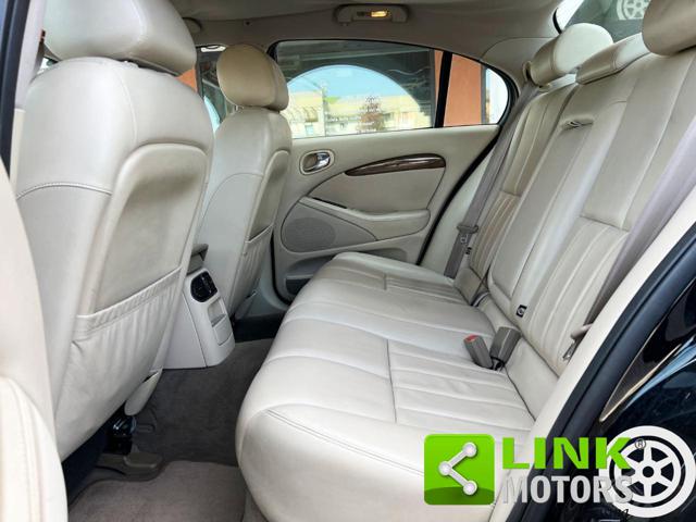 JAGUAR S-Type usata, con Cruise Control