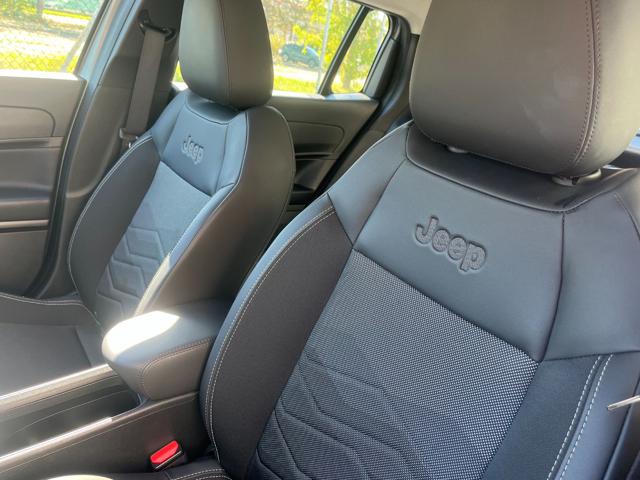 JEEP Avenger usata, con Controllo automatico clima