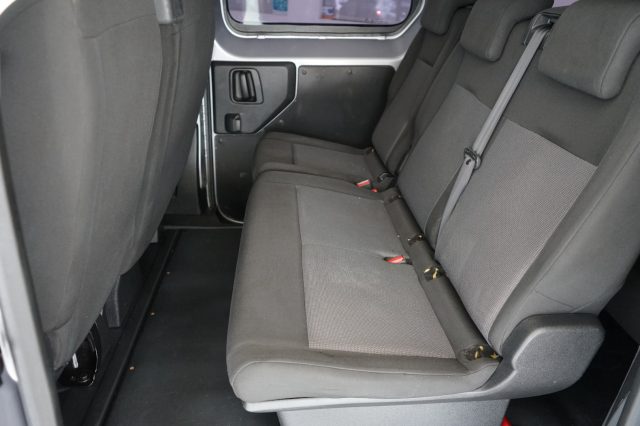 OPEL Vivaro usata, con Schermo multifunzione interamente digitale