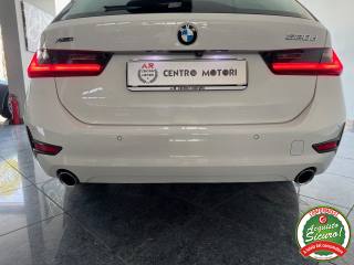 BMW 320 usata, con Touch screen