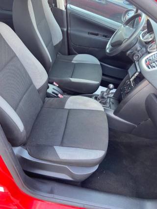 PEUGEOT 207 usata, con Specchietti laterali elettrici