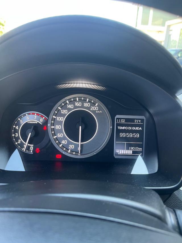 SUZUKI Ignis usata, con Bluetooth