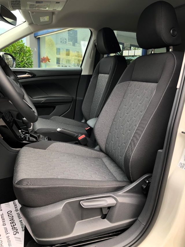 VOLKSWAGEN T-Cross usata, con Controllo automatico clima