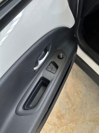TOYOTA Aygo X usata, con Airbag