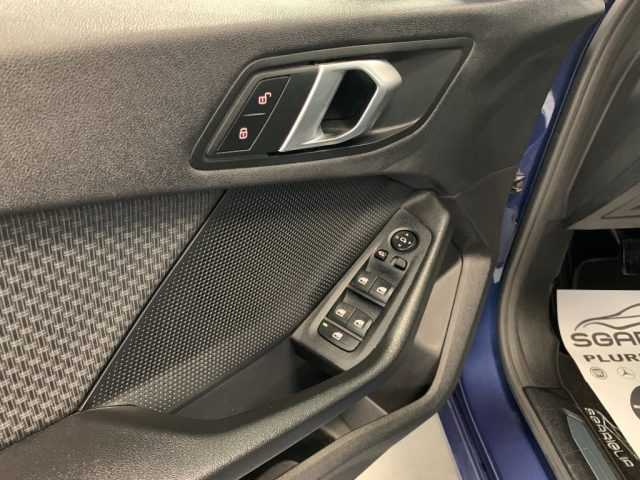 BMW 118 usata, con Sensori di parcheggio anteriori