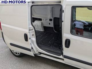 FIAT Doblo usata, con Controllo automatico clima