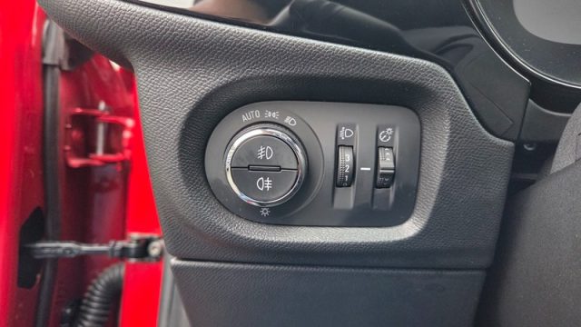 OPEL Corsa usata, con Controllo elettronico della corsia
