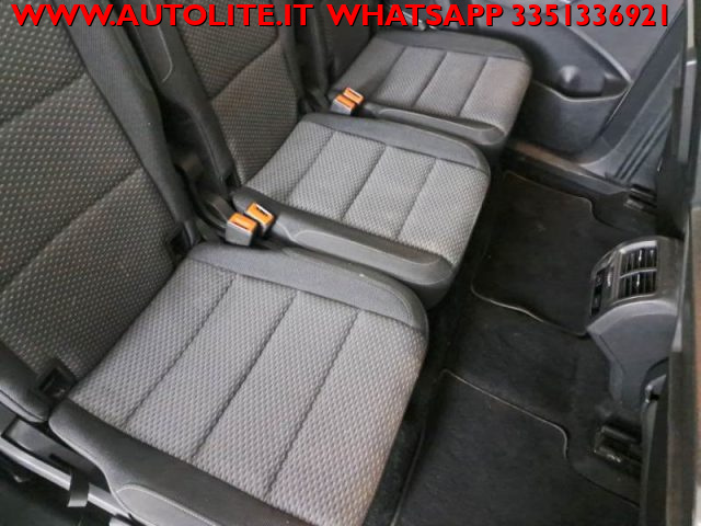 VOLKSWAGEN Touran usata, con Servosterzo