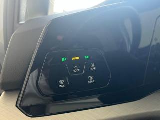 VOLKSWAGEN Golf usata, con Adaptive Cruise Control