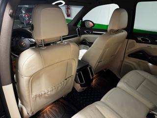PORSCHE Cayenne usata, con Sistema di navigazione
