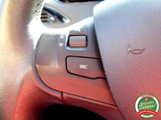 PEUGEOT 208 usata, con Luci diurne LED