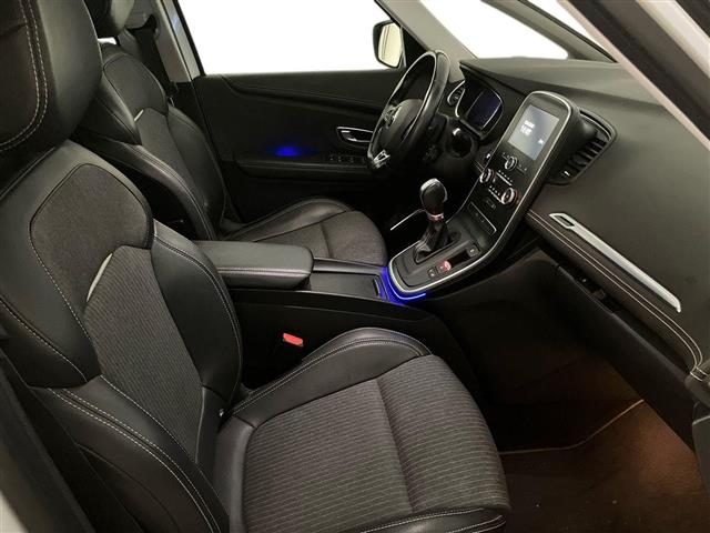RENAULT Scenic usata, con Cruise Control