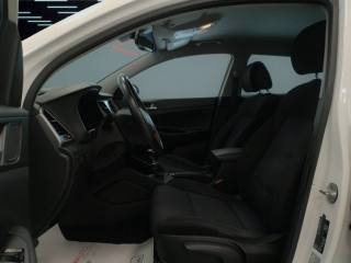 HYUNDAI Tucson usata 13