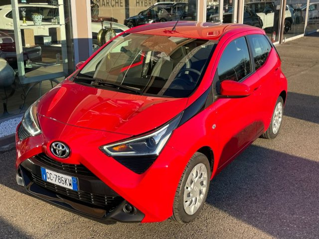 TOYOTA Aygo usata, con Autoradio