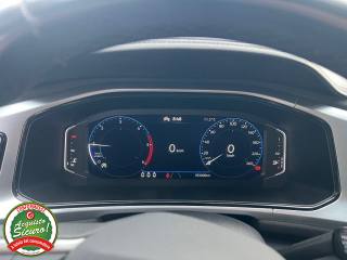 VOLKSWAGEN T-Roc usata, con Autoradio