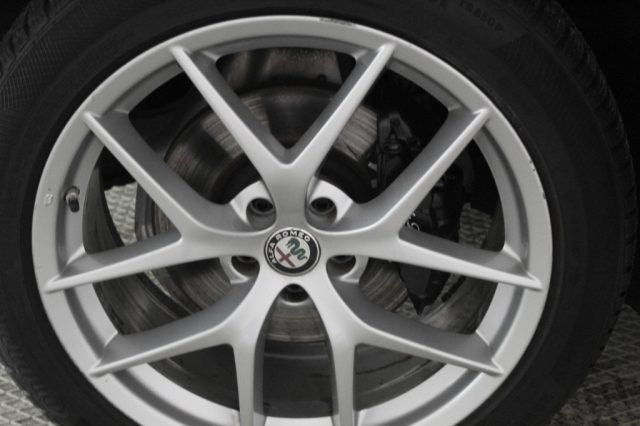 ALFA ROMEO Stelvio usata, con Servosterzo
