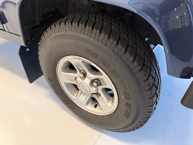 LAND ROVER Defender usata, con Climatizzatore