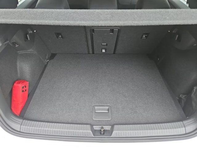 VOLKSWAGEN Golf usata, con Cruise Control