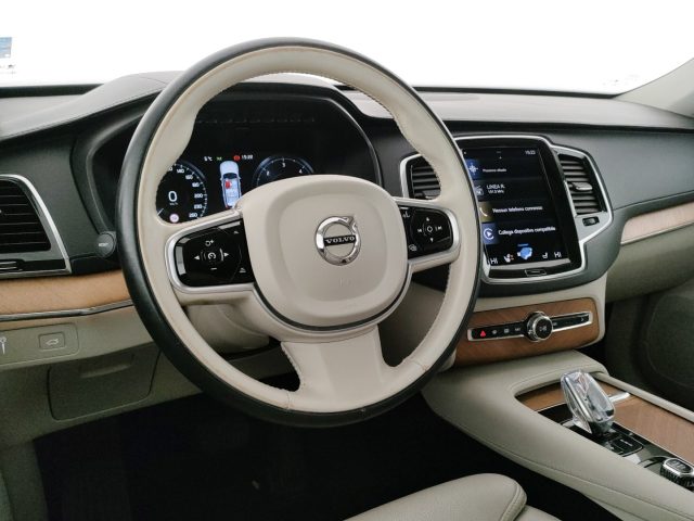 VOLVO XC90 usata, con Sedili riscaldati